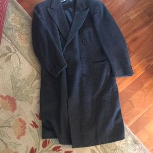 Men’s double breasted over-coat, wool